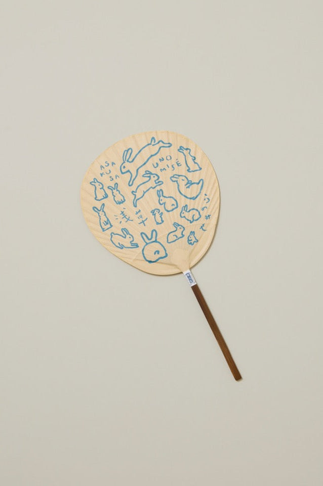 イラストレーター網中いづる × うのみせ】渋うちわ：うさぎ（水色