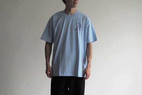 【うのみせオリジナル】判じ絵Tシャツ：せんそうじ（水色）